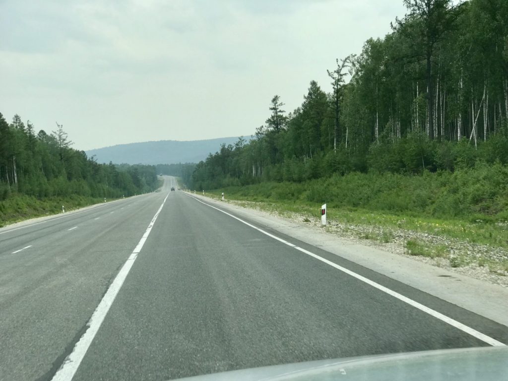 Offroad-Reise mit dem Pickup Truck auf dem Sibirischen Trakt in den Fernen Osten Russlands