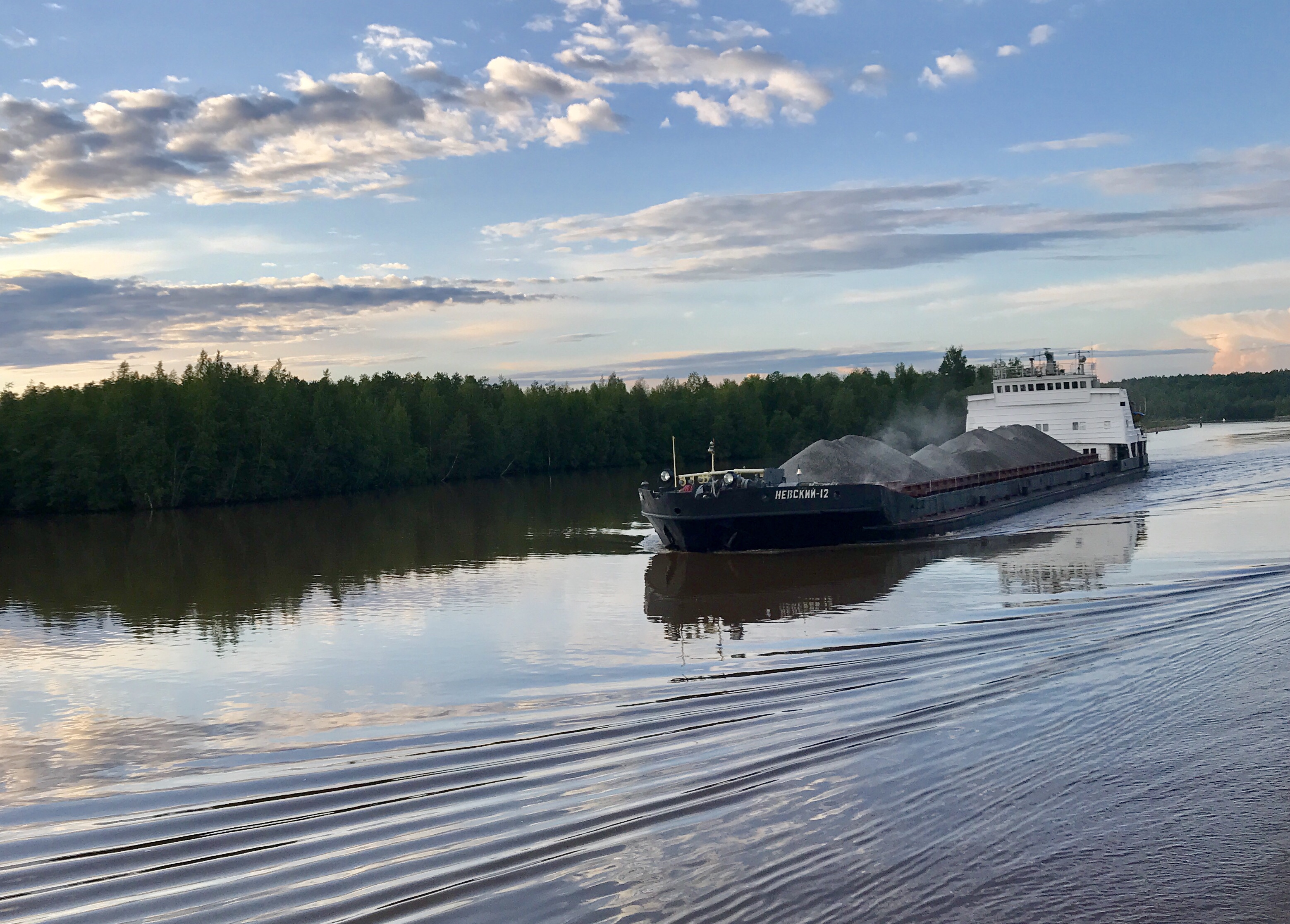02. Juli 2019 Am Fluss Scheksna und am Kloster Kirillow Dietmar und